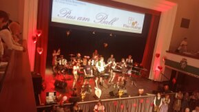 Herzerl Ball Pius Bruck im Februar